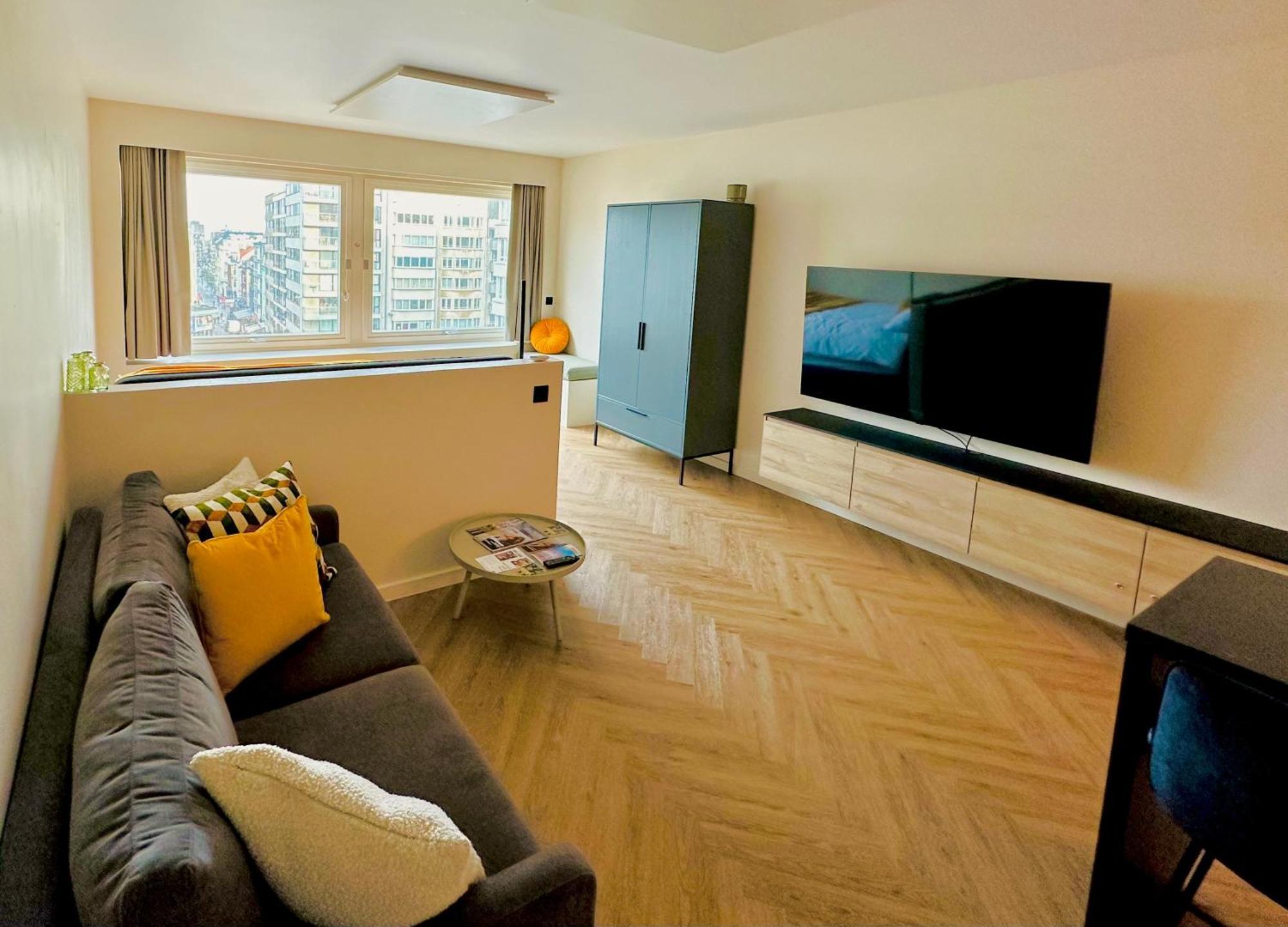 Studio By Aimee - 20M From The Beach & In City Centre! أوستيند المظهر الخارجي الصورة